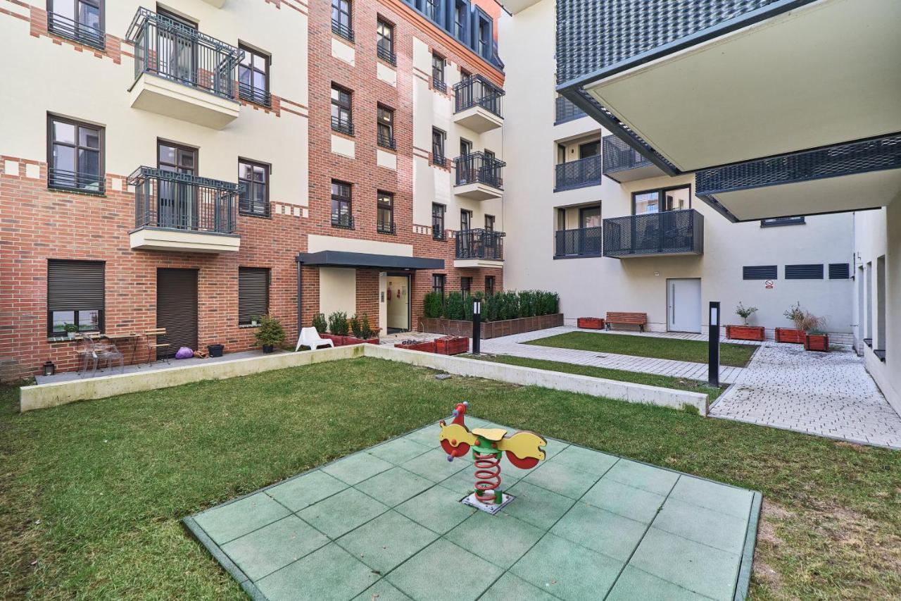Under The Wroclove Sky By Noclegi Renters Breslavia Exterior foto